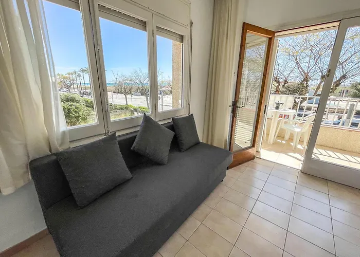 Apartamento Sol Y Mar Segur 3000
